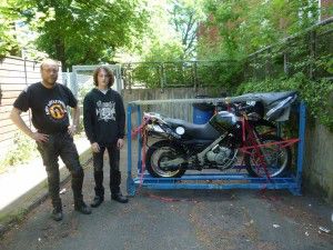 Mit Marcos Hilfe aufgeladen